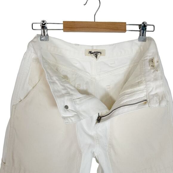 MADEWELL The Petite '90s Straight Jean in Two-Tone Workwear Edition - Picture 6 of 11